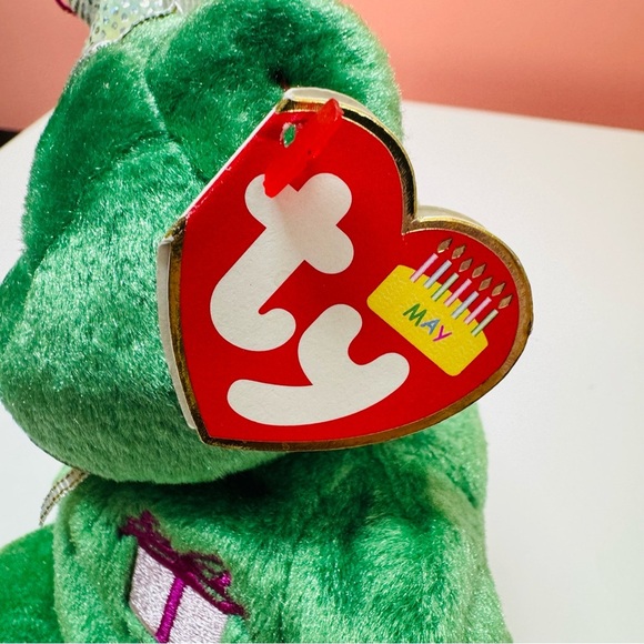 TY Birthday Beanie Bear – May (2002) with Party Hat - Picture 10 of 11